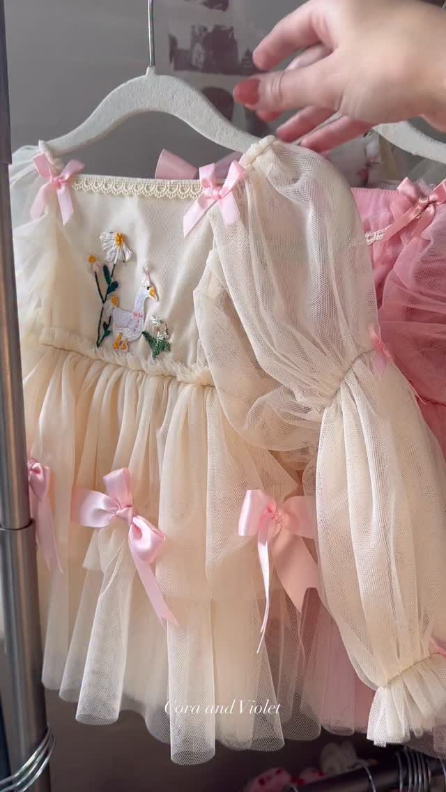 Post 6 by Cora and Violet | Baby & Children Birthday Dresses on Instagram (video)