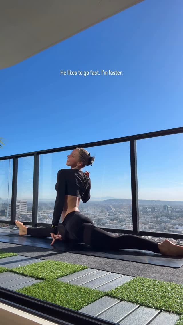 Post 1 by victoria 🧸🩰✨ on Instagram (video)