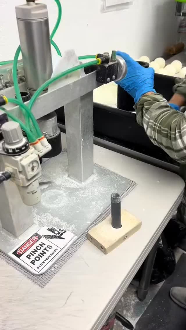 Post 1 by Lizush - 100% Natural skincare on Instagram (video)