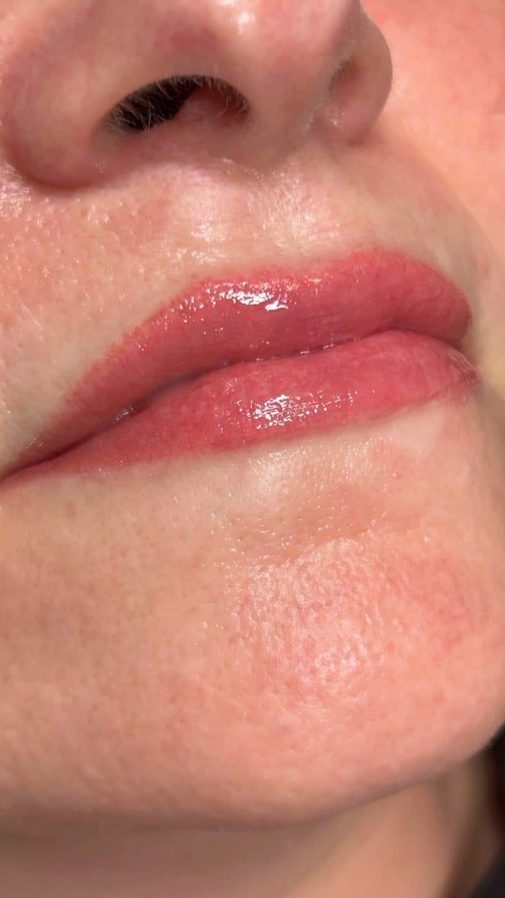 Post 8 by Monica Enriquez on Instagram (video)