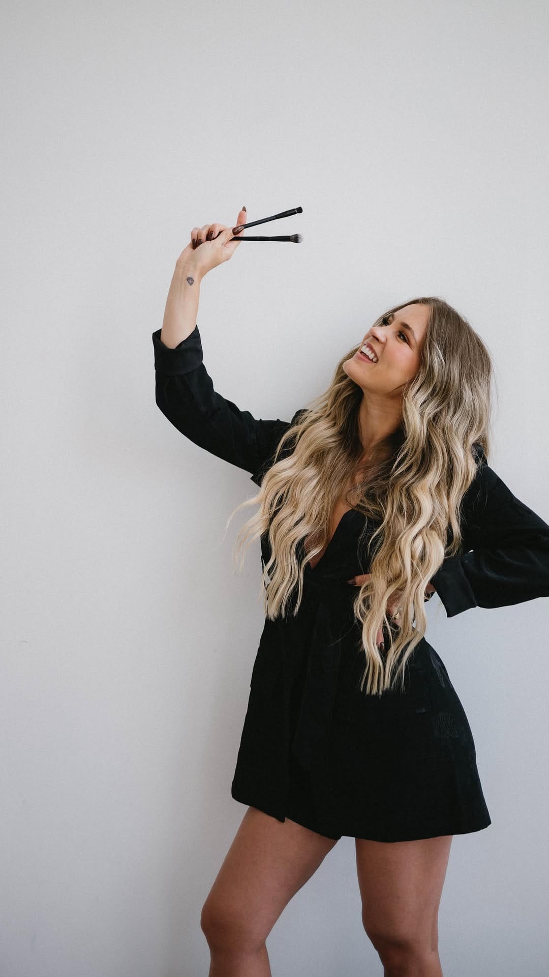 Post 7 by Makeup by Madison| CLEVELAND & DESTINATION MAKEUP ARTIST on Instagram (video)