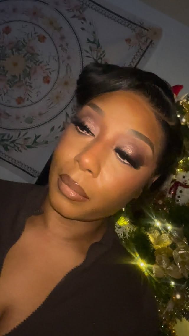 Post 2 by Sasha Smith on Instagram (video)