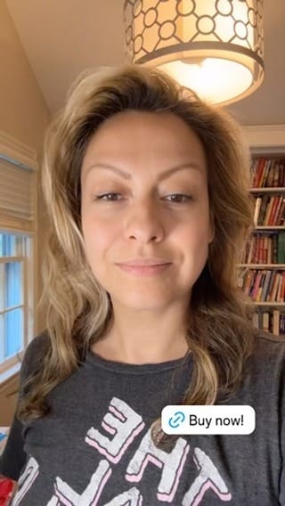 Post 9 by Maxus Beauty on Instagram (video)