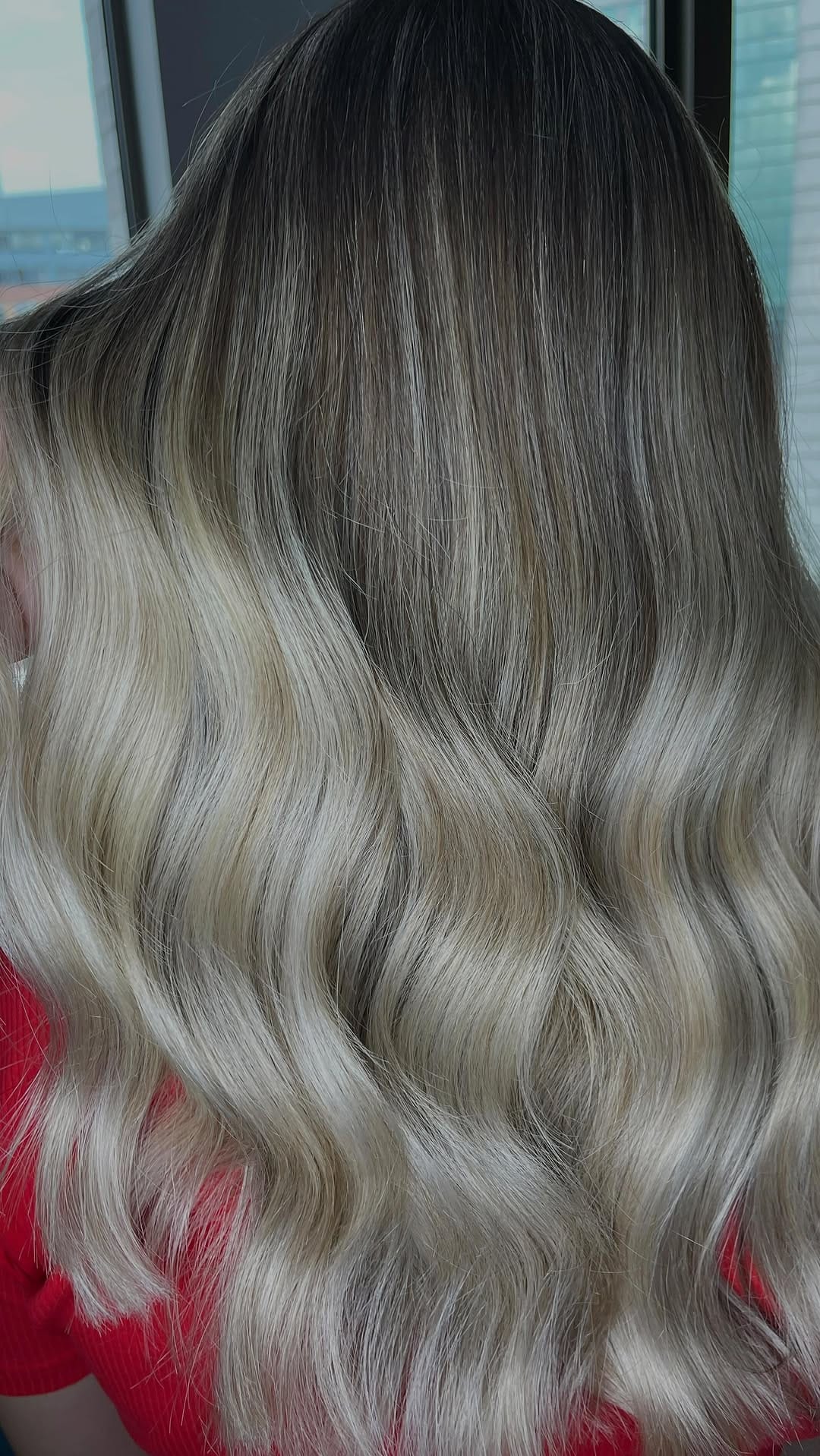 Post 4 by Healthy Hair | Perfect Color | Natural Extensions on Instagram (video)