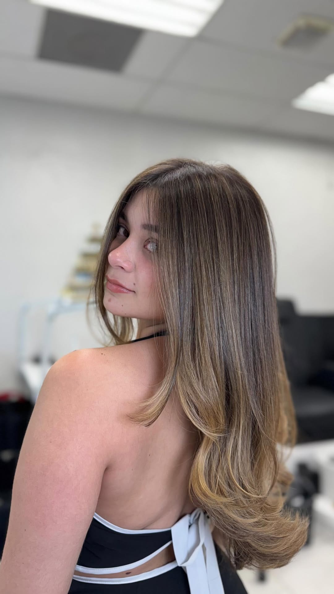 Post 9 by Glam by Camila | Miami Hair & Nails | Cutler Bay on Instagram (video)