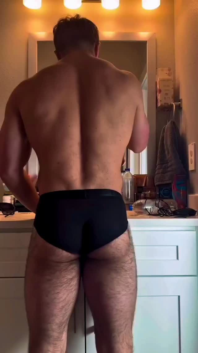 Post 7 by R o n e n  M i z r a h i on Instagram (video)