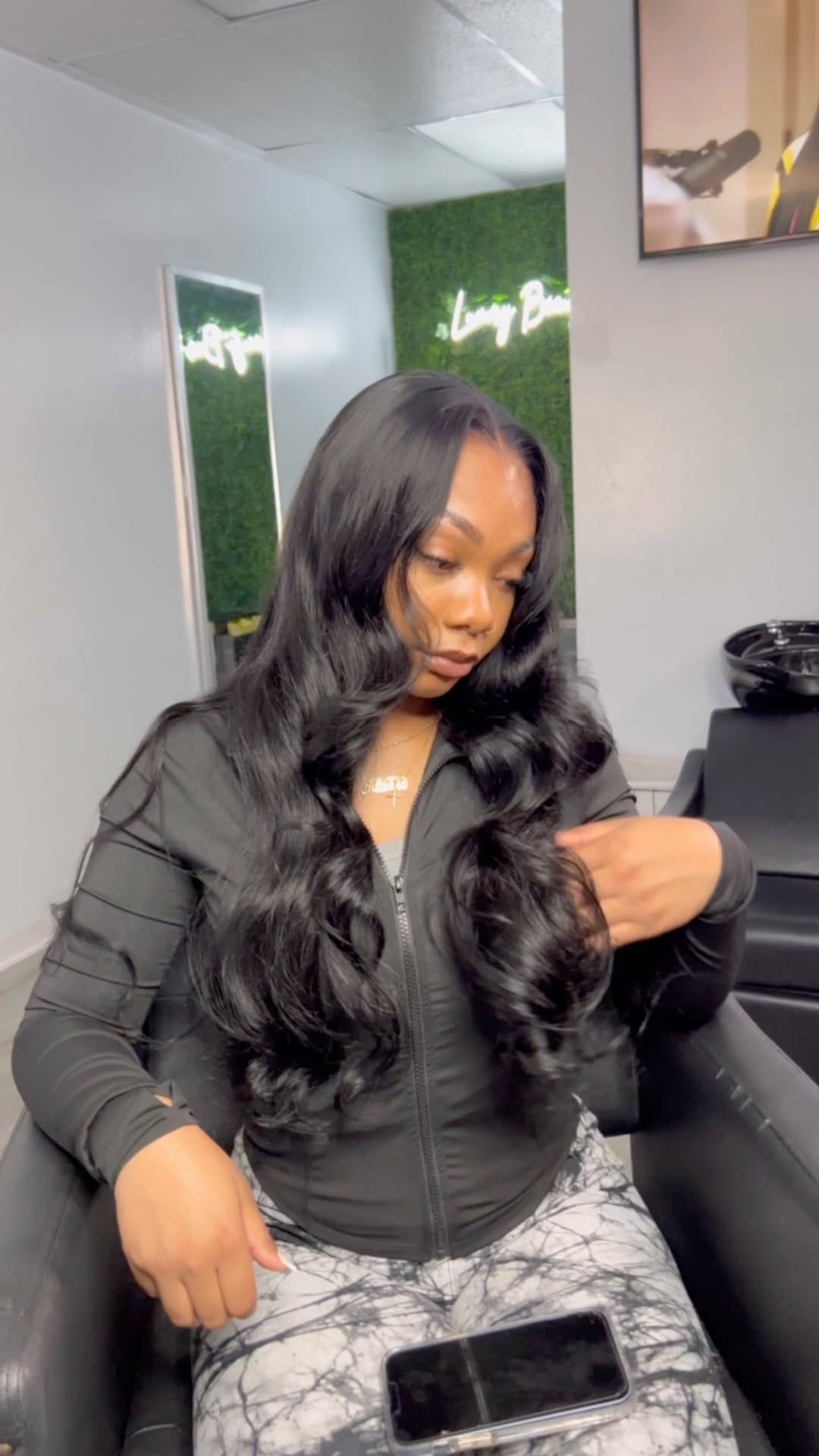 Post 8 by @luxurybeautybarla on Instagram (video)