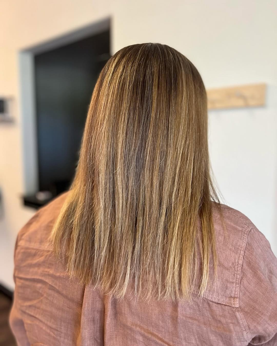 Post 8 by Wichita Falls Hairstylist & MUA ✨💗 on Instagram (carousel)