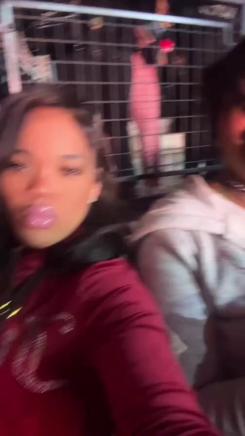 Post 5 by SplashbySugarPink on Instagram (video)