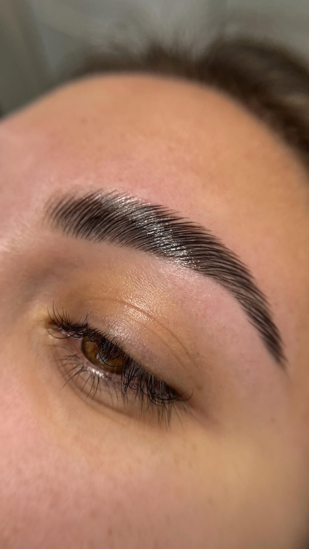 Post 9 by Houston Eyebrow Studio🤘🏼 on Instagram (video)