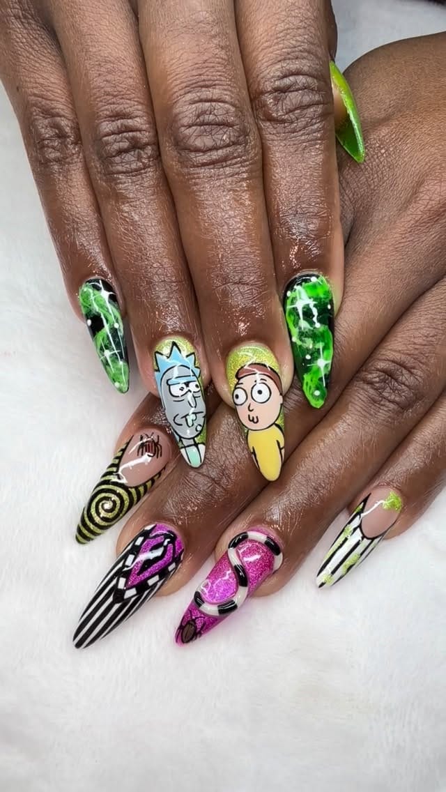 Post 10 by Houston Gel-X Nail Tech on Instagram (video)
