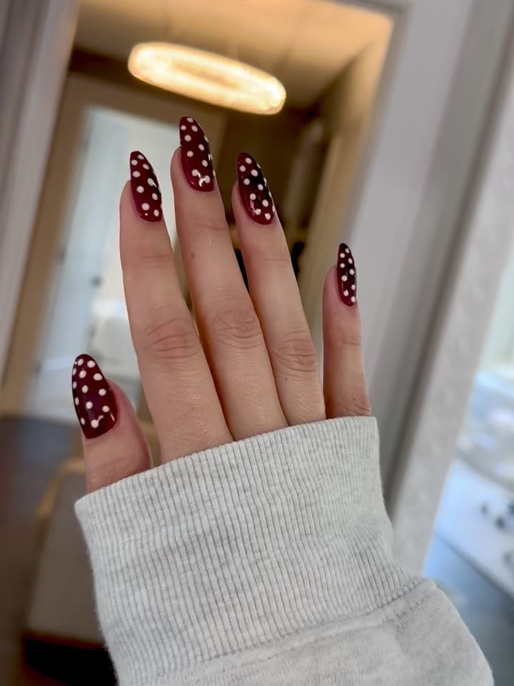 Post 8 by 𝐺𝐿𝑂𝑆𝑆 Nail & Beauty Bar on Instagram (carousel)