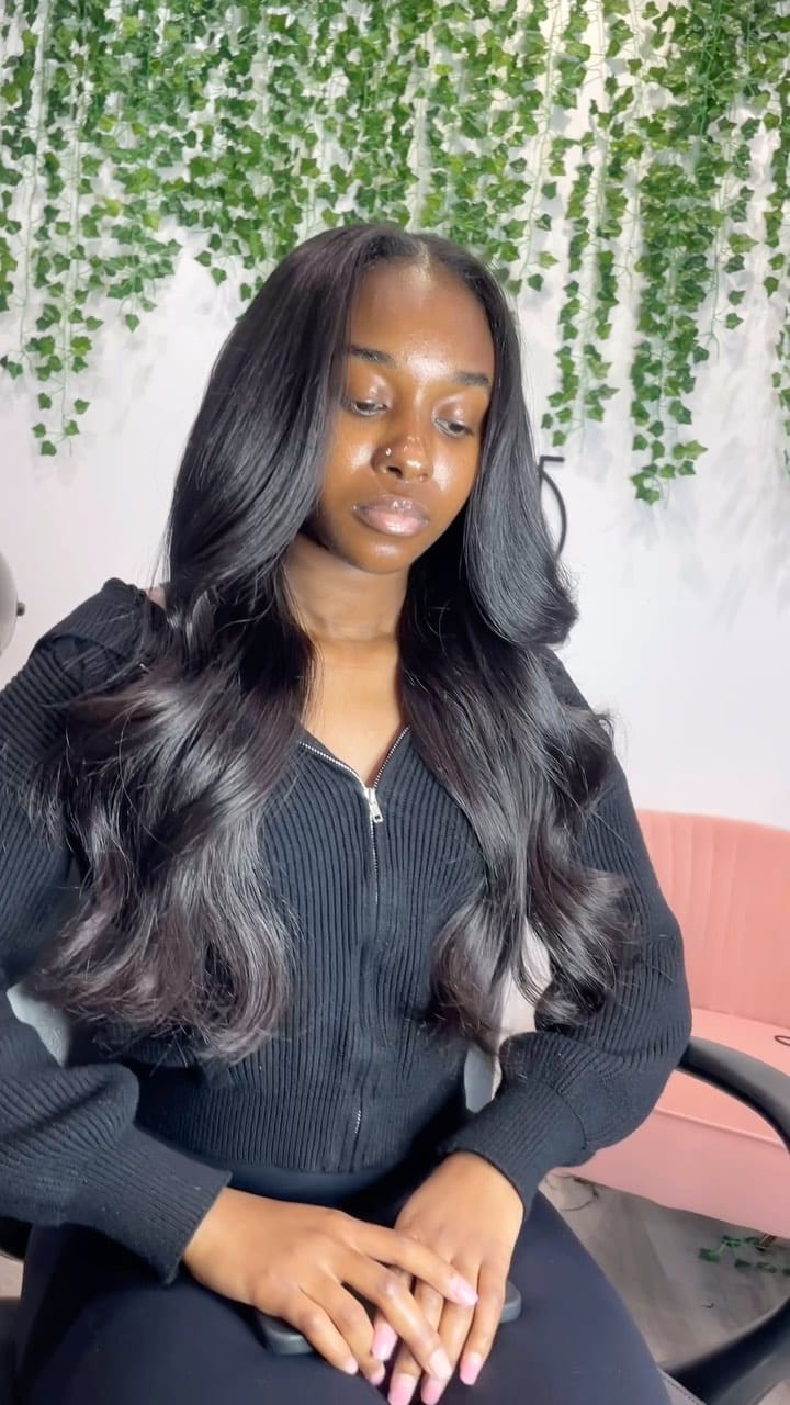 Post 7 by Houston Hairstylist on Instagram (video)