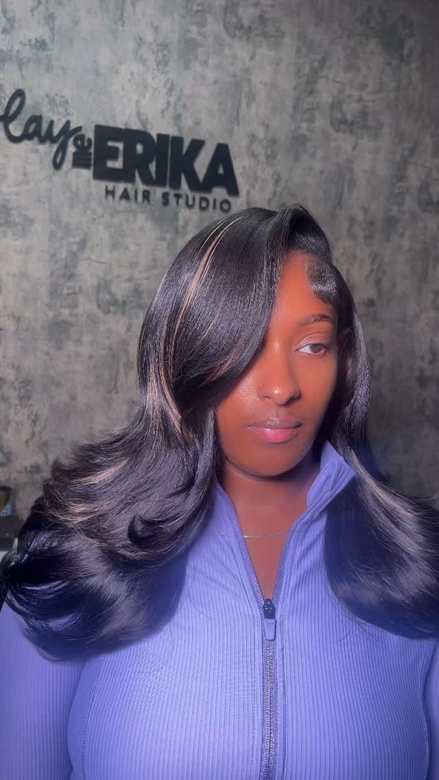 Post 3 by Slay Me Erika on Instagram (video)