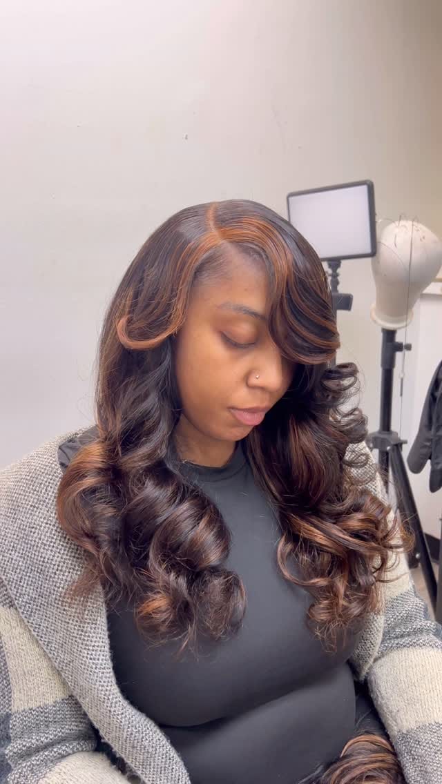 Post 6 by Atlanta Beautician 🌻 on Instagram (video)