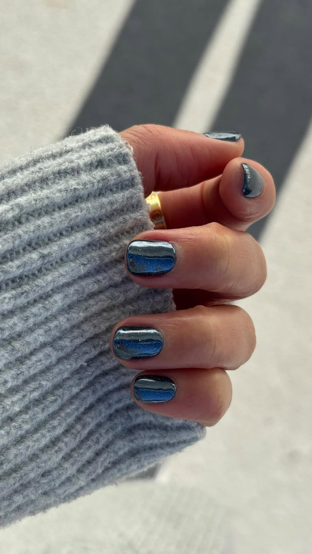 Post 9 by The little NAIL KITCHEN on Instagram (video)