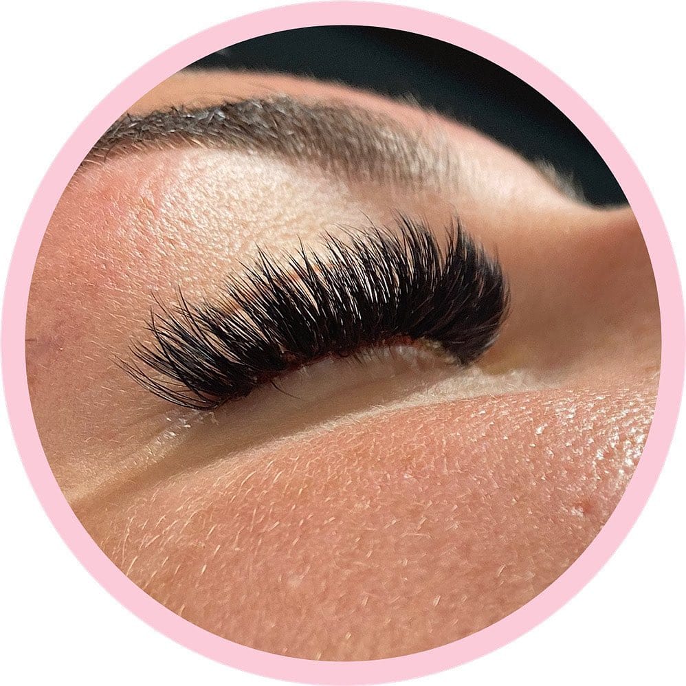 Post 2 by BOSTON LASH EXTENSIONS on Instagram (image)