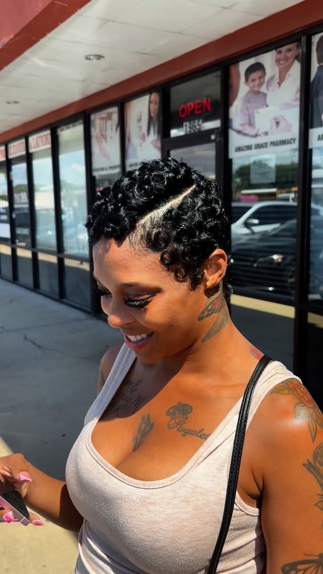 Post 1 by Ashley Lovett on Instagram (video)