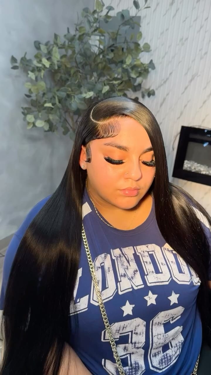 Post 1 by THEDOLLSHAIR CO on Instagram (video)