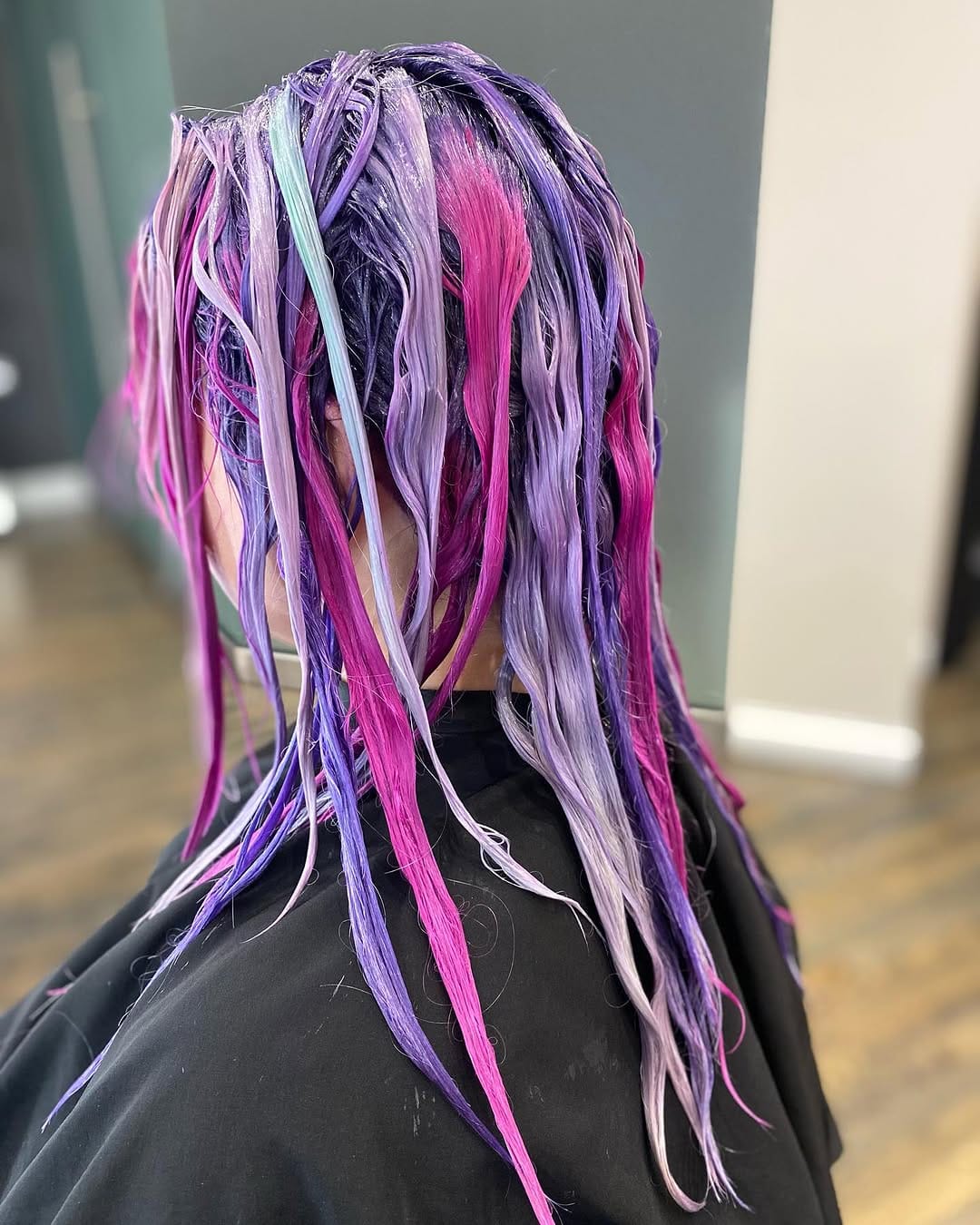 Post 7 by 4 Elements Salon on Instagram (image)
