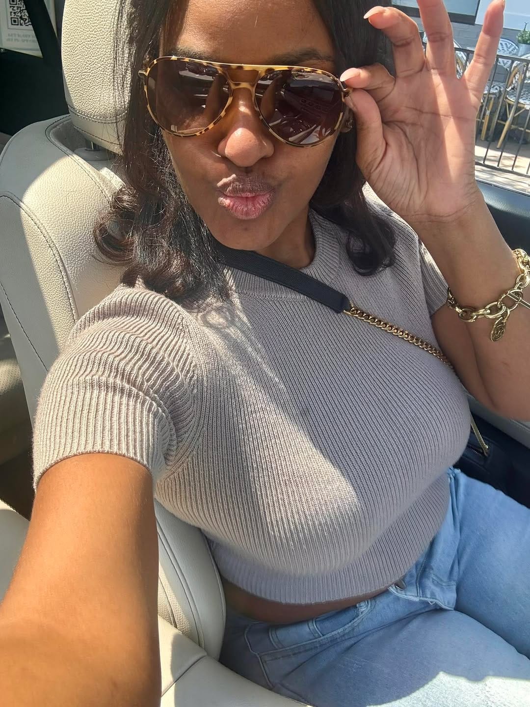 Post 4 by Houston Hairstylist/ Colorist on Instagram (image)
