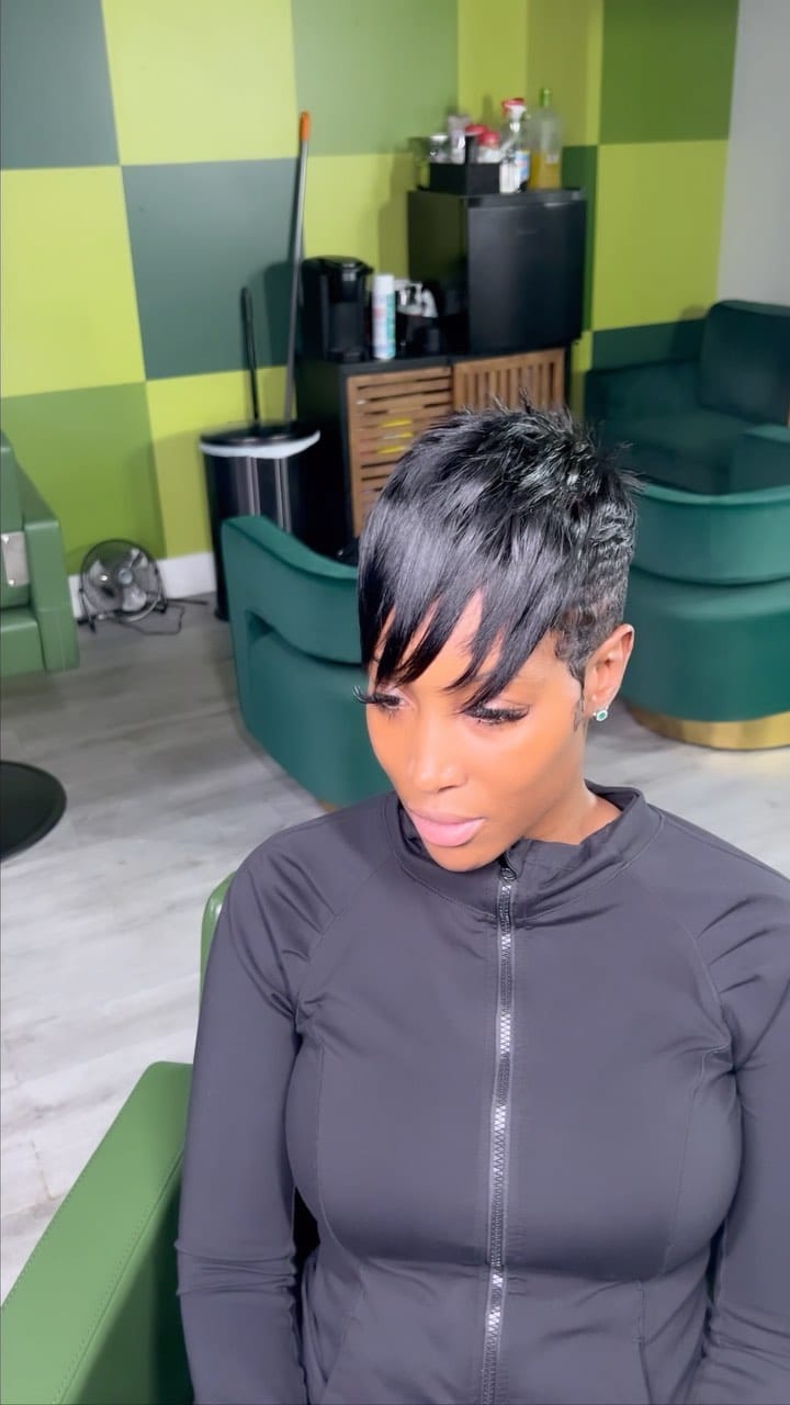Post 9 by Rekeya on Instagram (video)