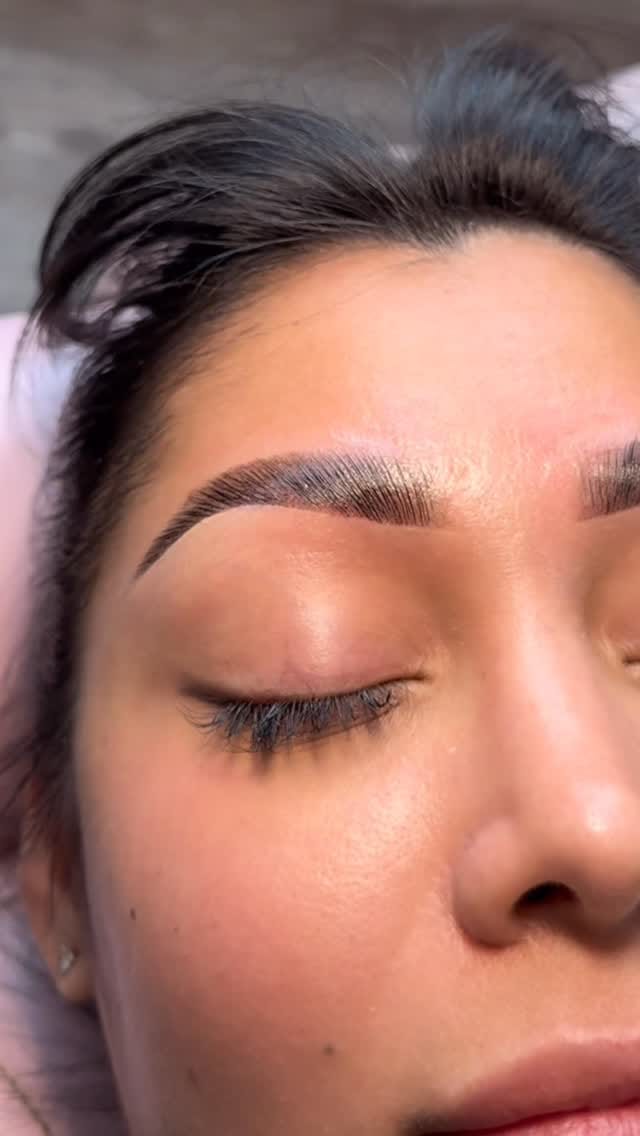 Post 4 by B E L L A on Instagram (video)