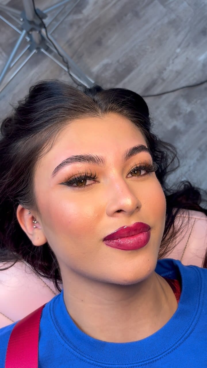 Post 9 by B E L L A on Instagram (video)
