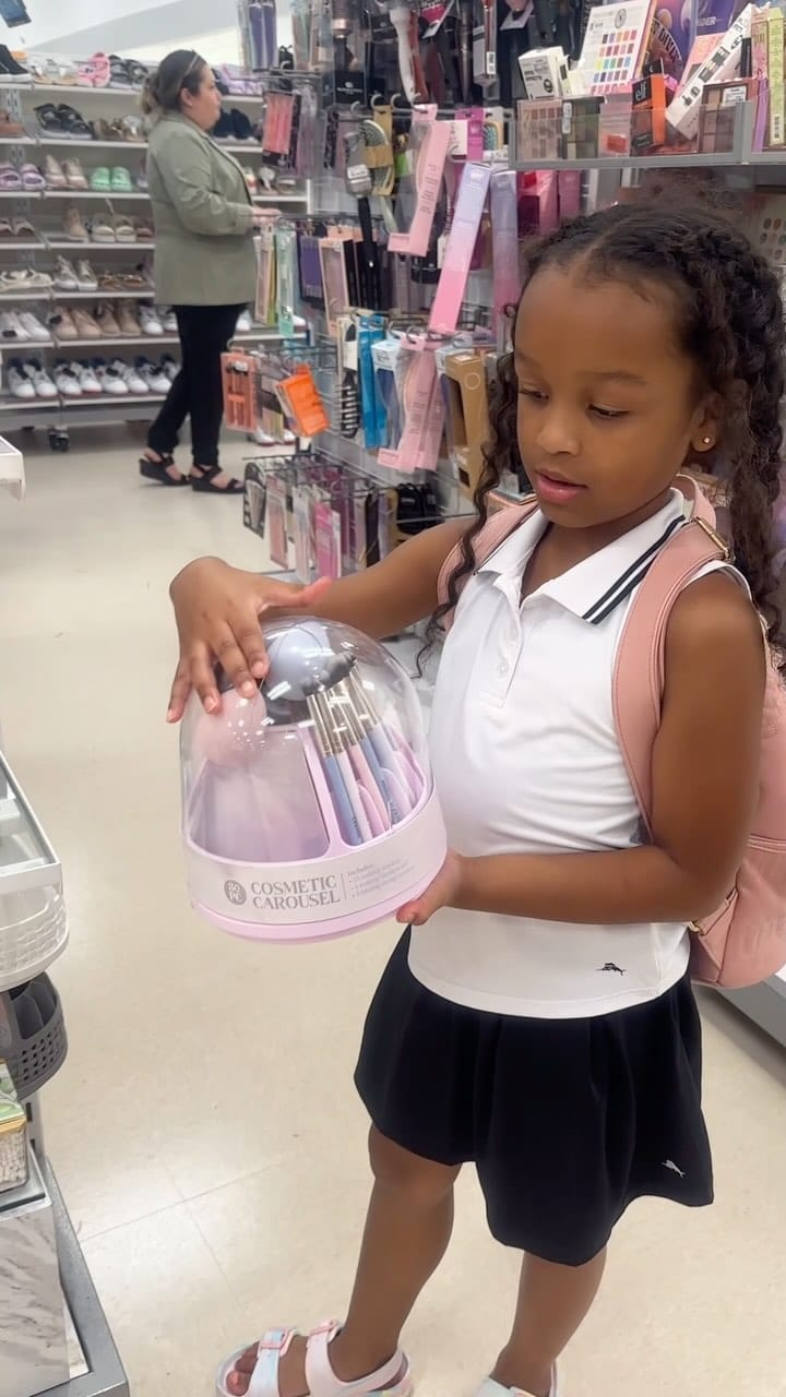 Post 7 by Crystal Victorian on Instagram (video)