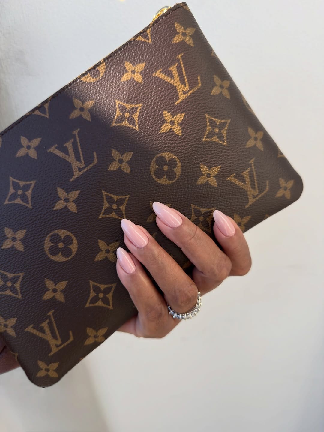 Post 1 by Los Angeles Nail Salon on Instagram (carousel)