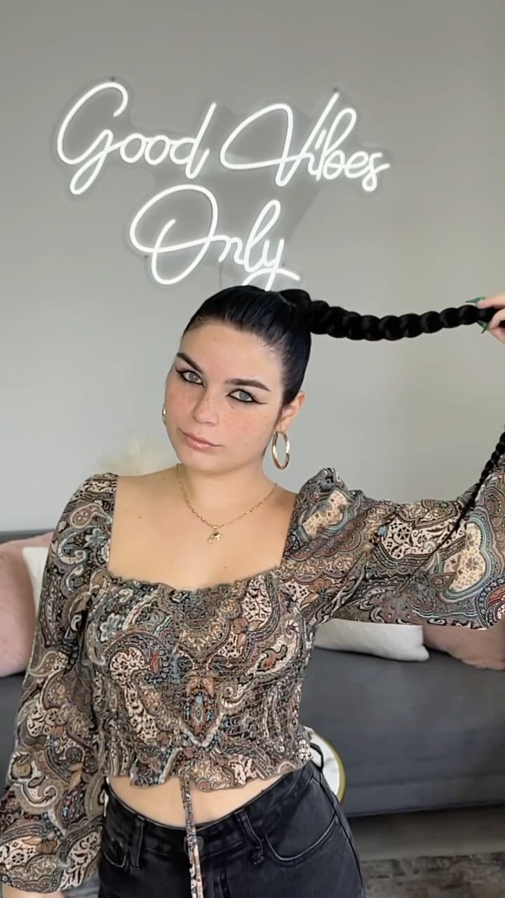 Post 5 by Génesis Díaz on Instagram (video)