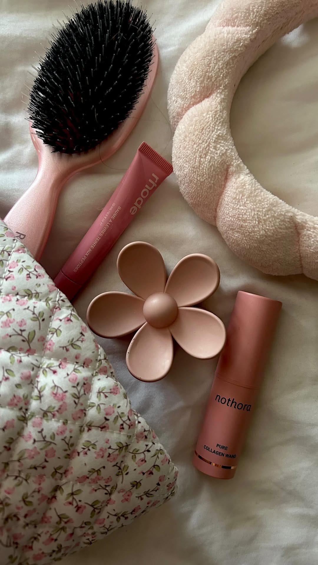 Post 2 by Nothora Skincare on Instagram (video)