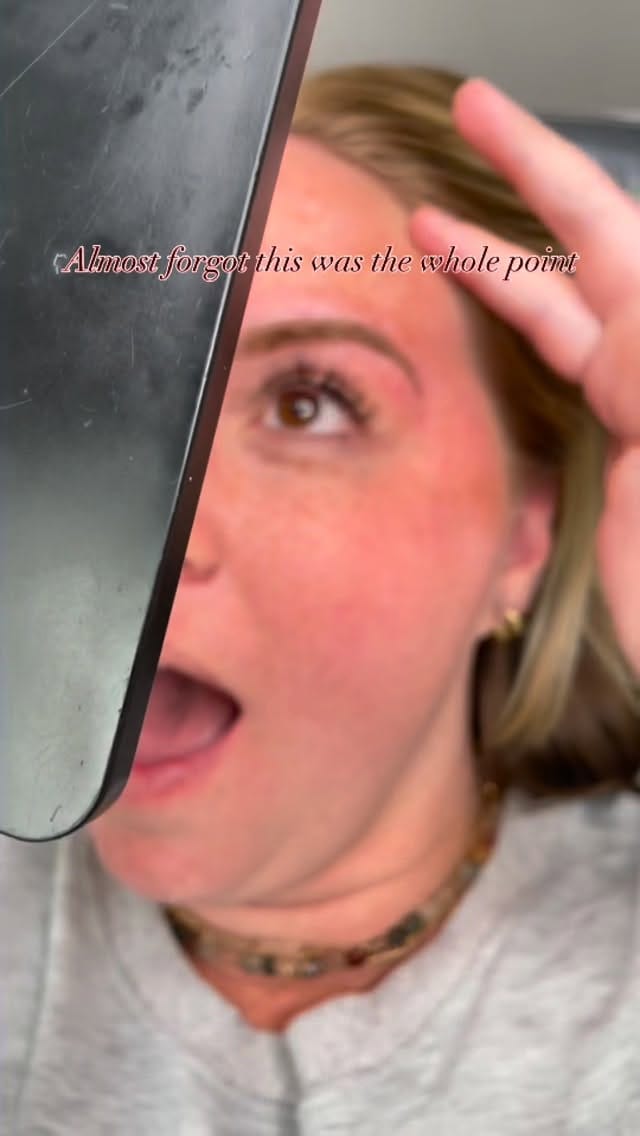 Post 3 by A BROW & COSMETIC TATTOO STUDIO on Instagram (video)