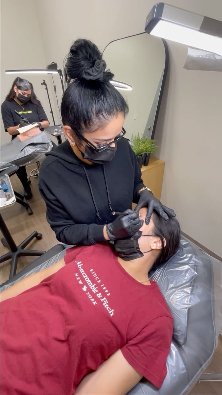 Post 9 by REFINED BROW STUDIO on Instagram (video)