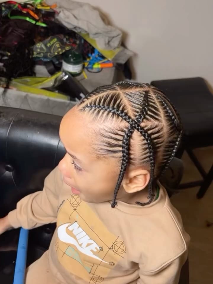 Post 7 by Monaca Rush Atl hairstylist on Instagram (carousel)