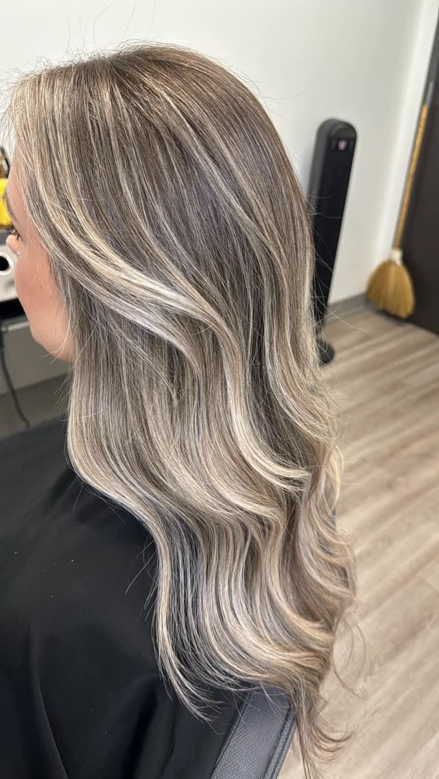 Post 5 by Blonde & Brunette Balayage & Extensions Dallas TX on Instagram (video)
