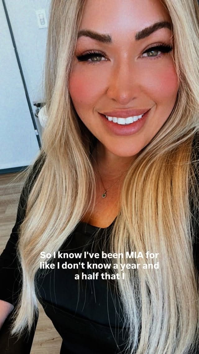 Post 8 by Blonde & Brunette Balayage & Extensions Dallas TX on Instagram (video)