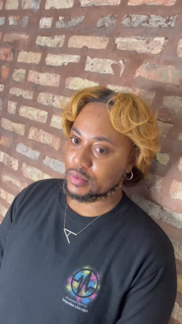 Post 5 by Curl Kitchen Chicago Natural Hair Salon on Instagram (video)