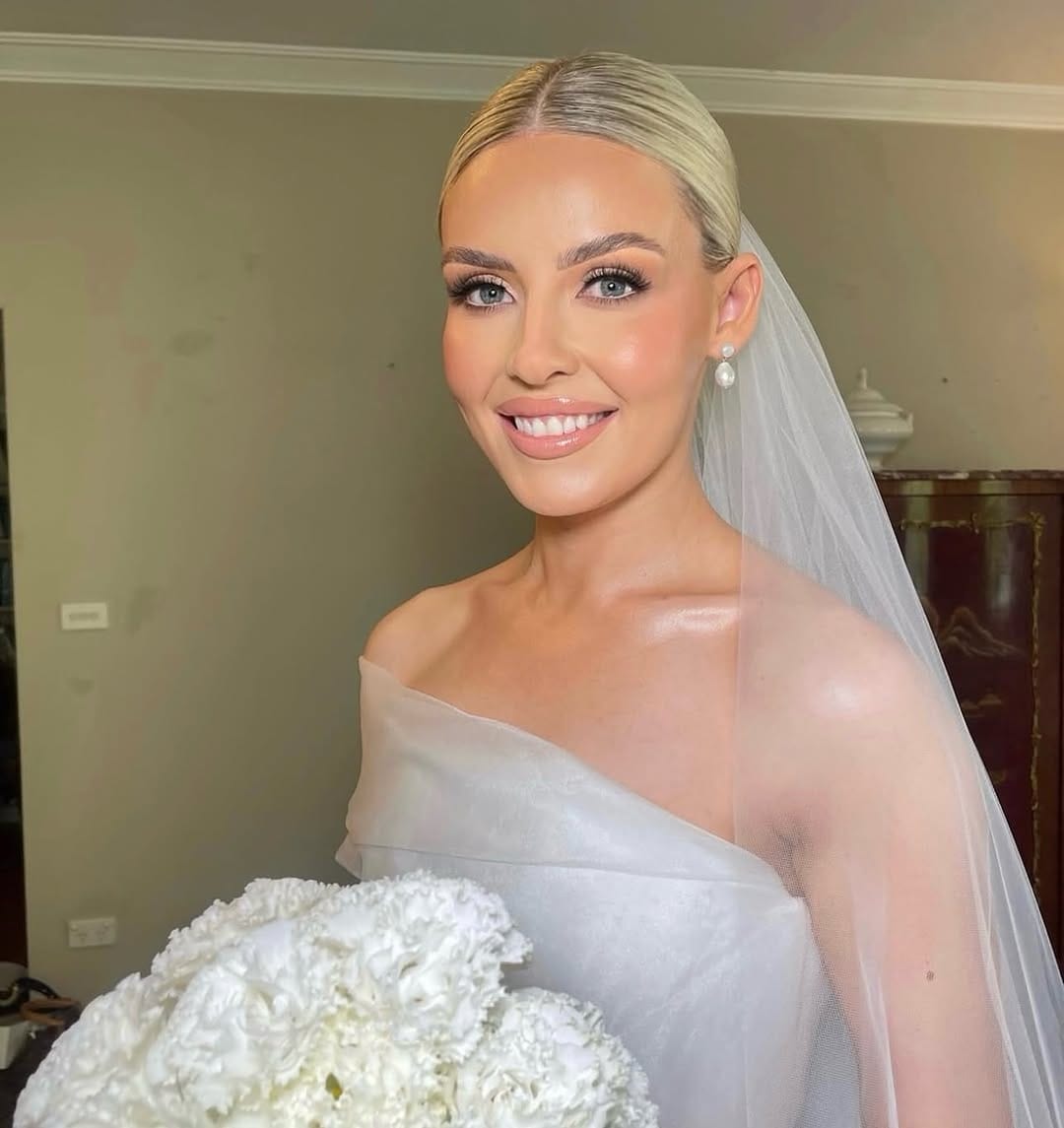 Post 2 by Makeup and Hair on Instagram (carousel)