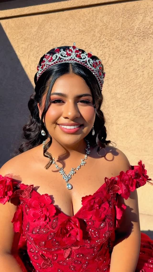 Post 4 by Boss Babe on Instagram (video)