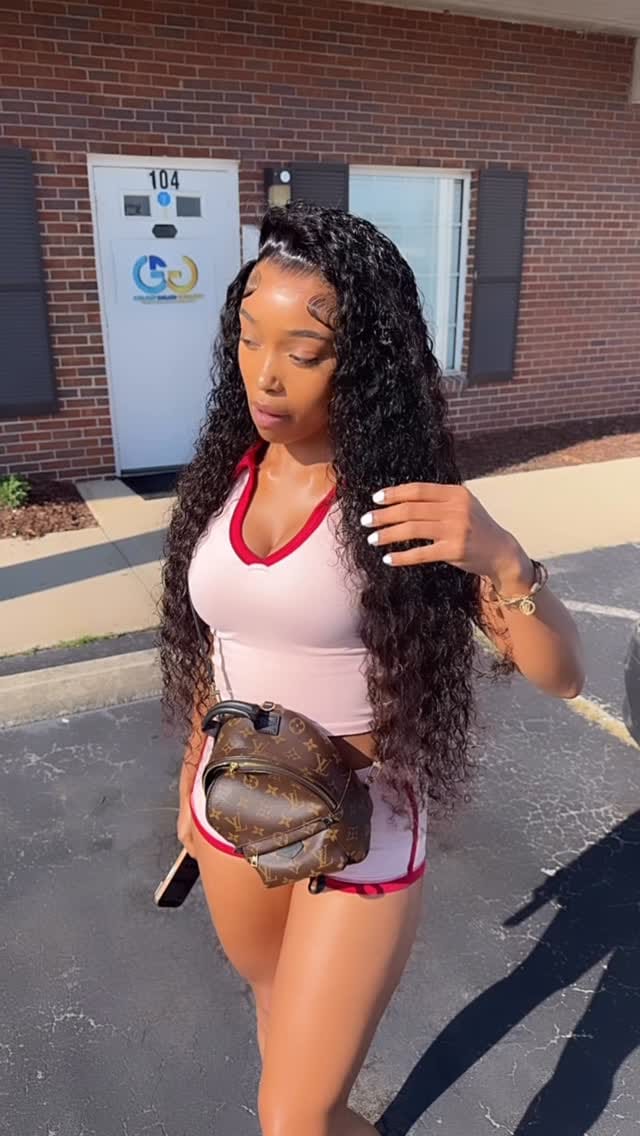 Post 7 by Denzel Donelson on Instagram (video)