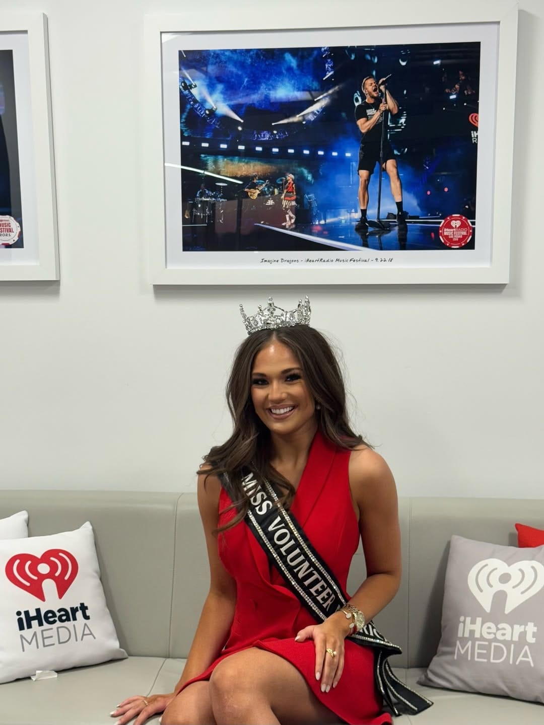 Post 3 by Miss Volunteer America on Instagram (image)