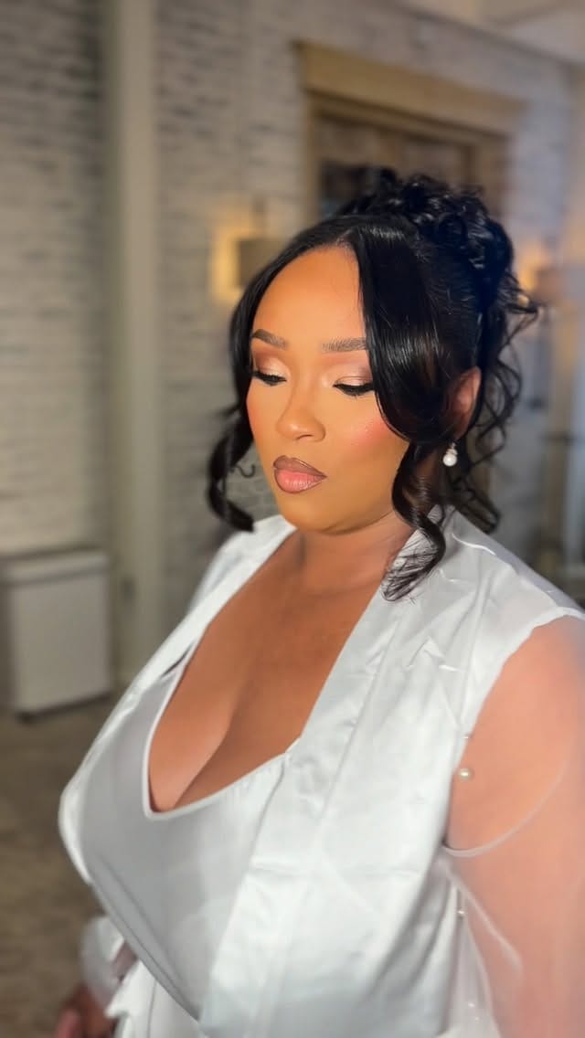 Post 1 by Master Stylist|Raw Hair & Wig Dealer on Instagram (video)
