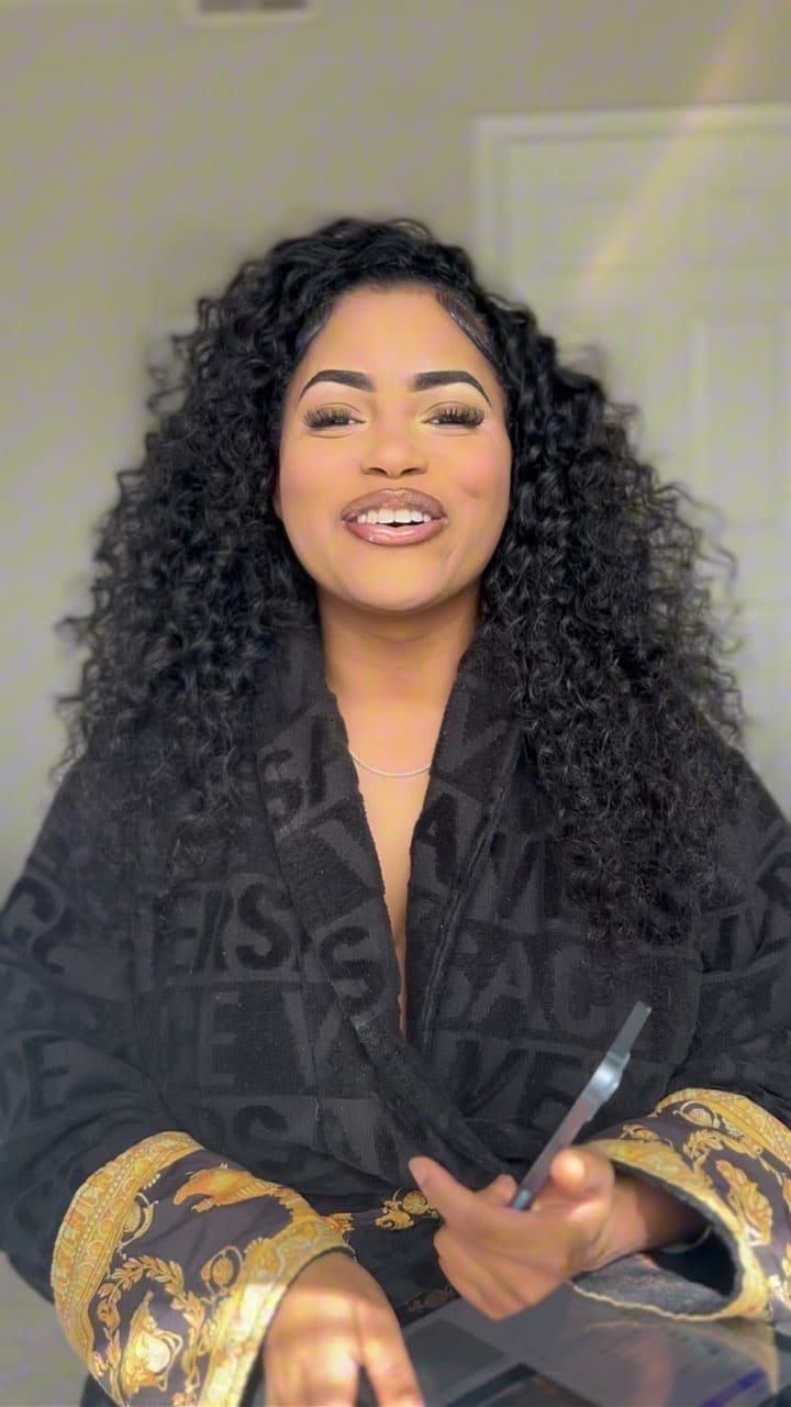 Post 8 by Master Stylist|Raw Hair & Wig Dealer on Instagram (video)
