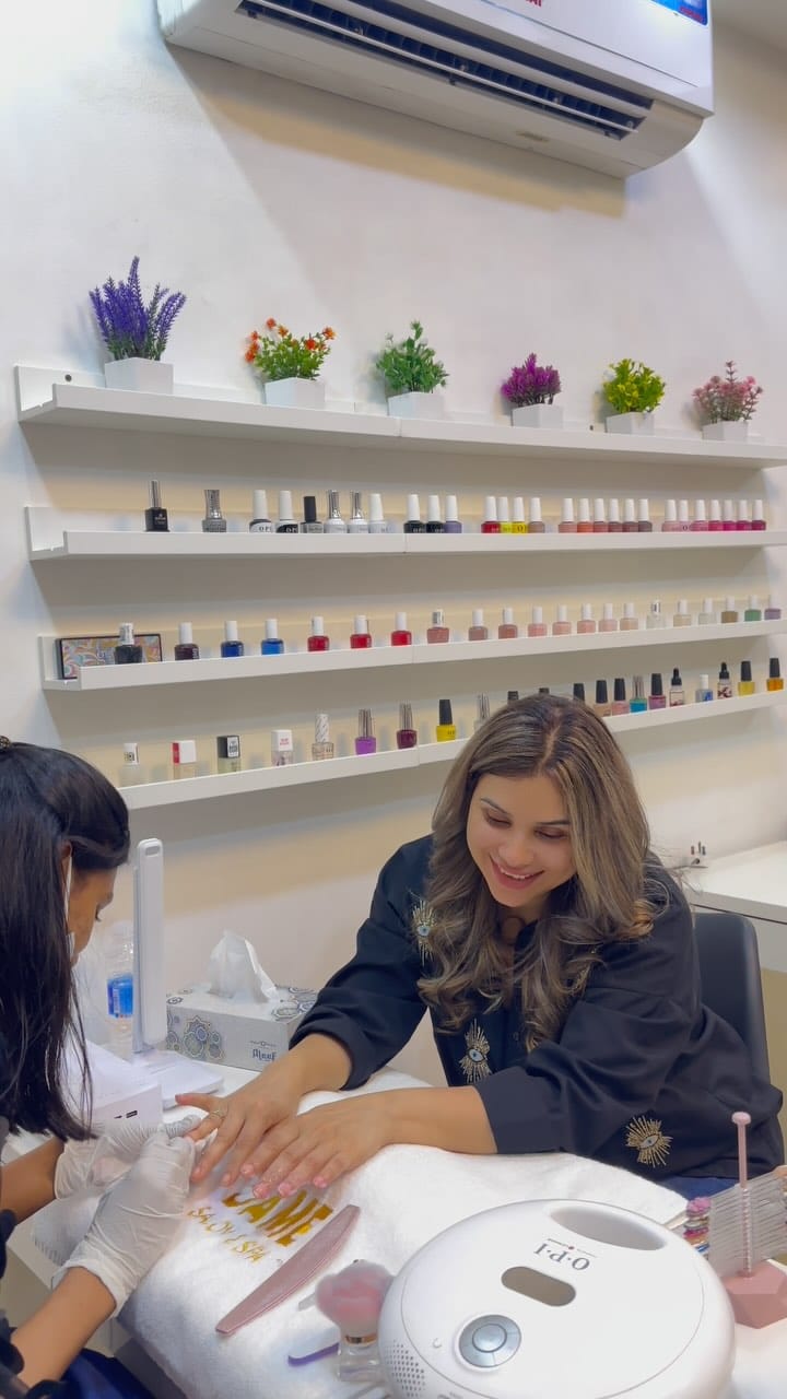 Post 10 by Dame Salon & Spa on Instagram (video)