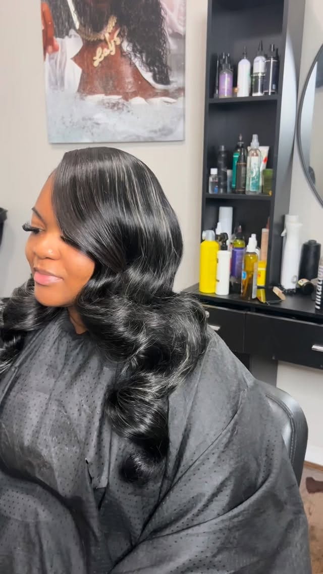 Post 5 by La'Shawn LayLay Scott on Instagram (video)