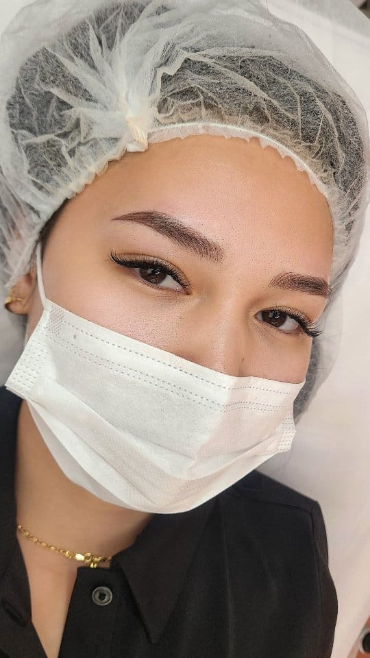 Post 3 by SHEBBY | NANO HAIRSTROKES / LIP BLUSH / REMOVAL | LAS PIÑAS on Instagram (video)