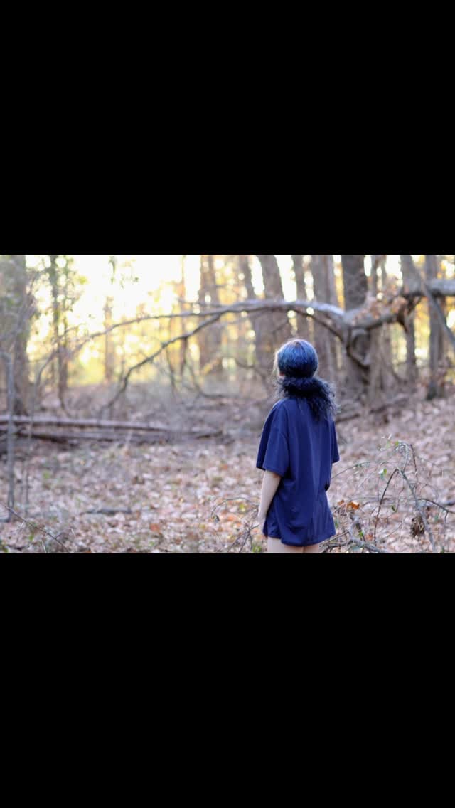Post 5 by Summer Breeze Flowers on Instagram (video)