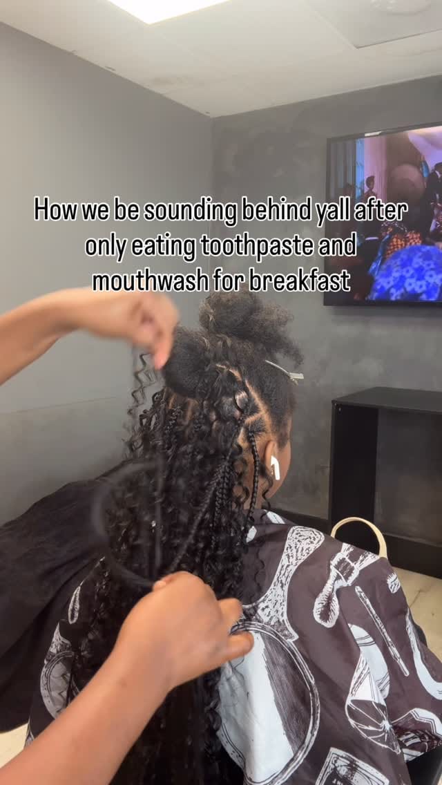 Post 3 by Dee on Instagram (video)