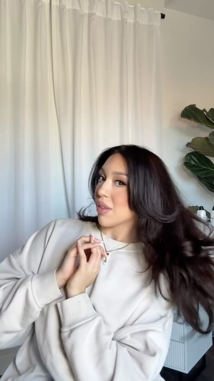 Post 5 by Char - Travelling Hairstylist on Instagram (video)